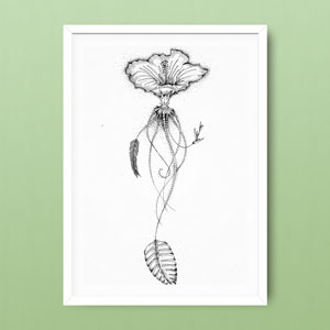 une fleur dessiné à la plume